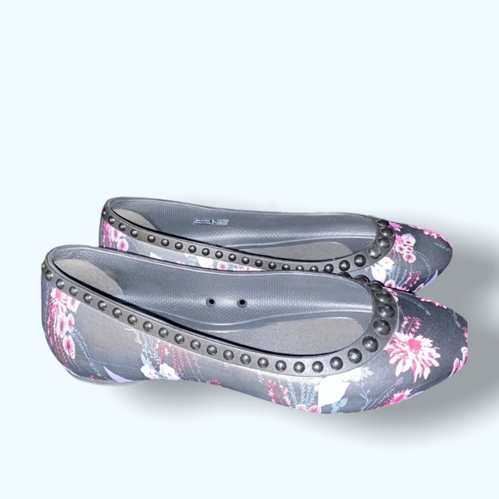 Crocs iconic comfort flats black and purple